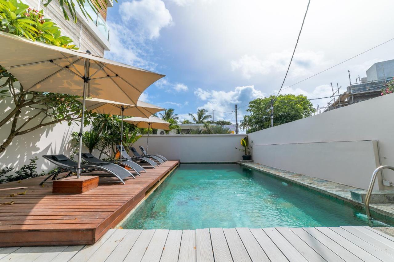 Beachcove Apt No 1 Pereybere Beach Exteriör bild